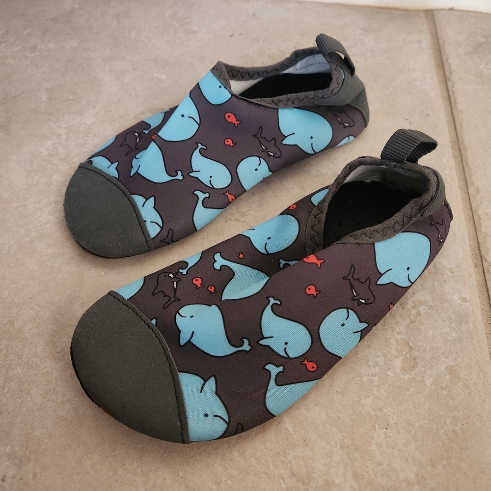 Kids water shoes